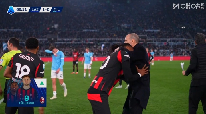 北京单场官网-意媒：莱奥对被换下很不满，看到换人牌时说“还有20分钟别换我”